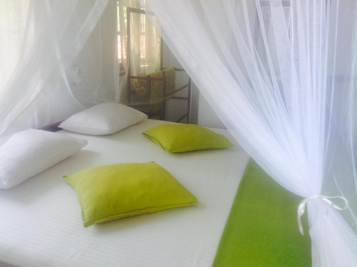 Samans Guesthouse Tangalle Exterior foto